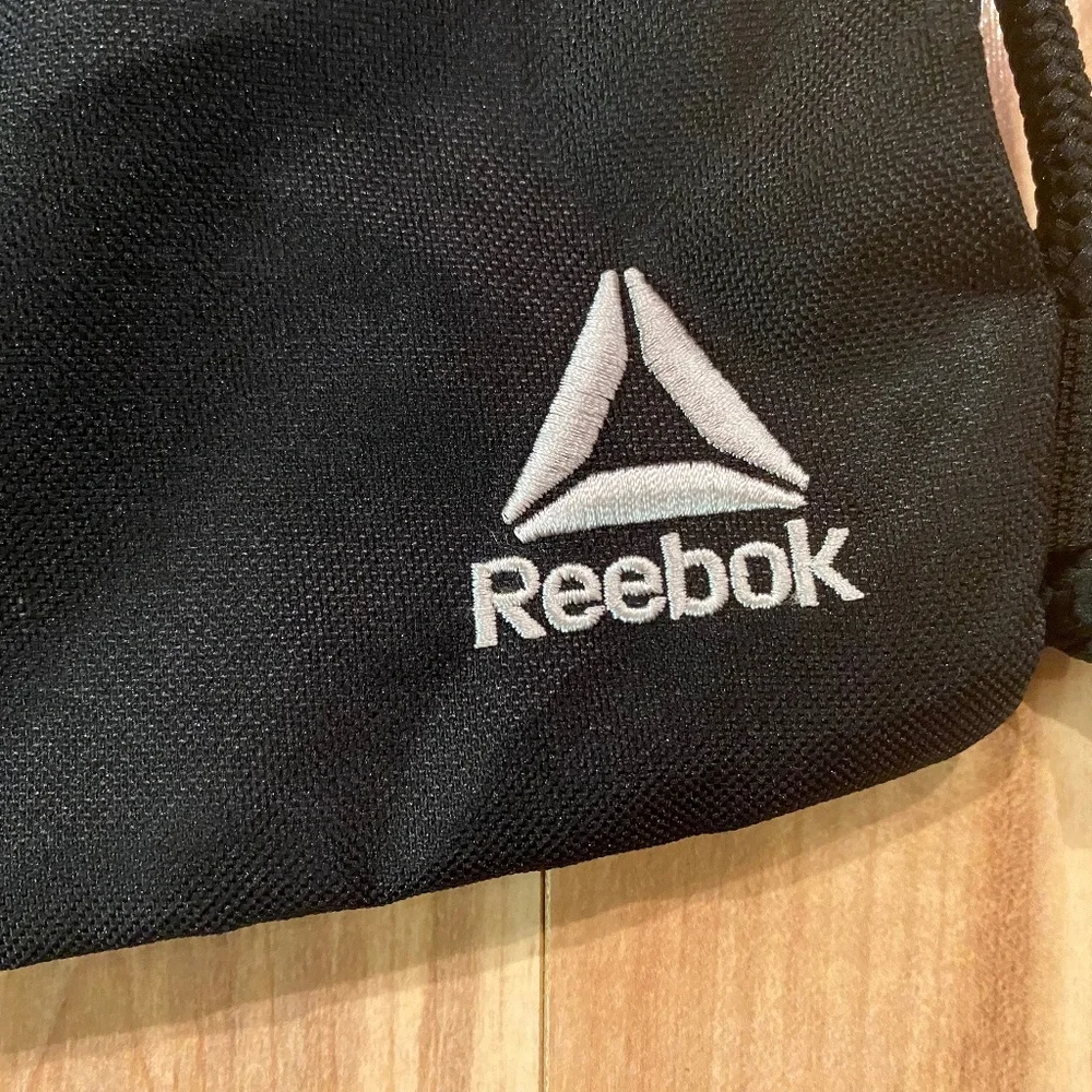 Reebok drawstring gym bag - Picture 2 of 5